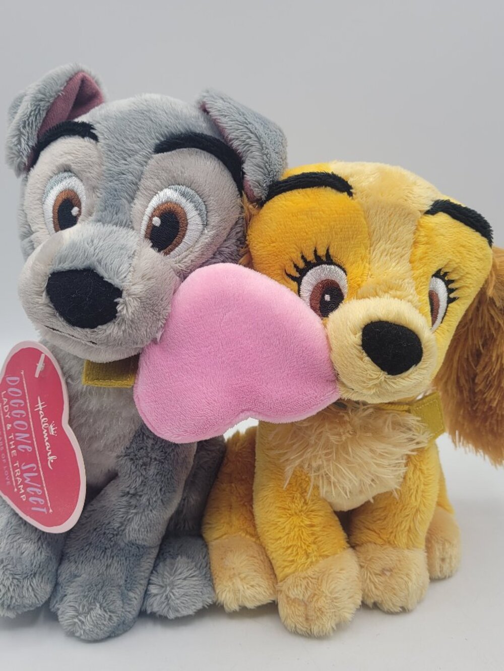 Disney Hallmark Exclusive Lady & The Tramp Valentine's Day Plush “DogGone Sweet”
